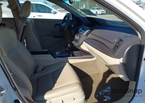 2015 Acura Rdx z USA, uszkodzony, nr VIN 5J8TB3H53FL005226